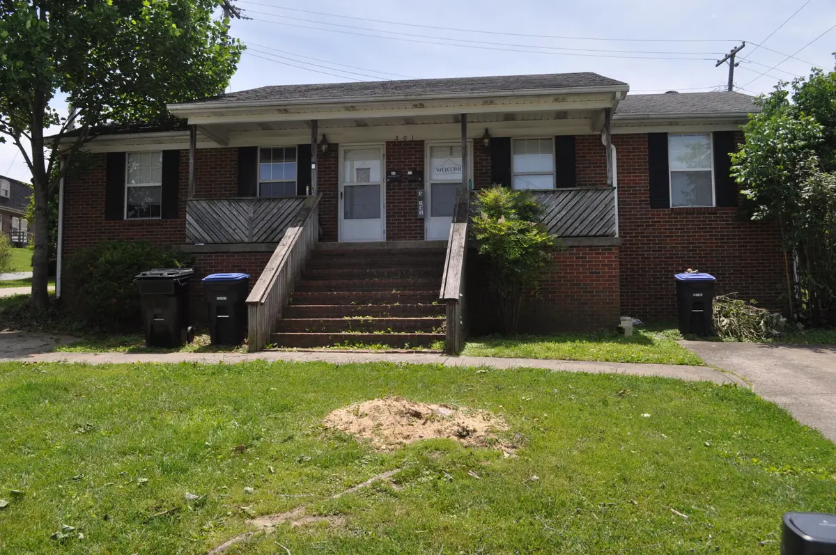 201 Hawthorne Drive, Frankfort, KY 40601 - #1