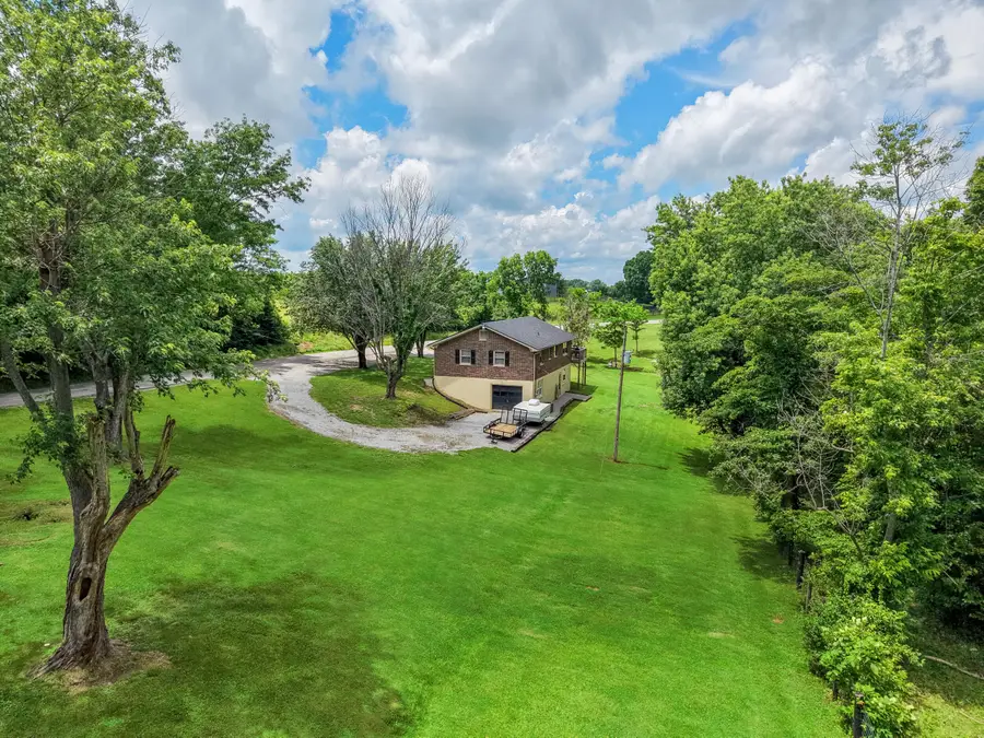 1623 Oakland Lane, Harrodsburg, KY 40330 - #2