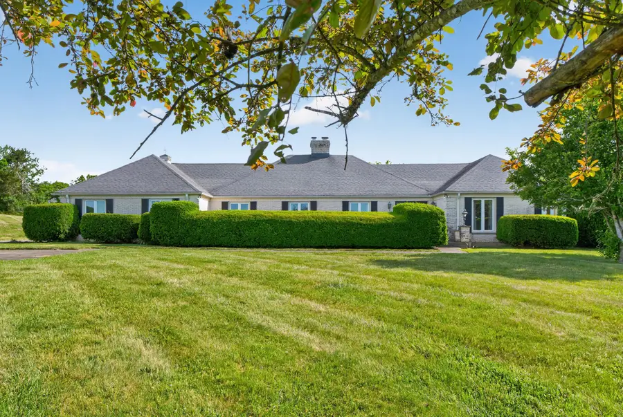 110 Adams Lane, Richmond, KY 40475 - #2