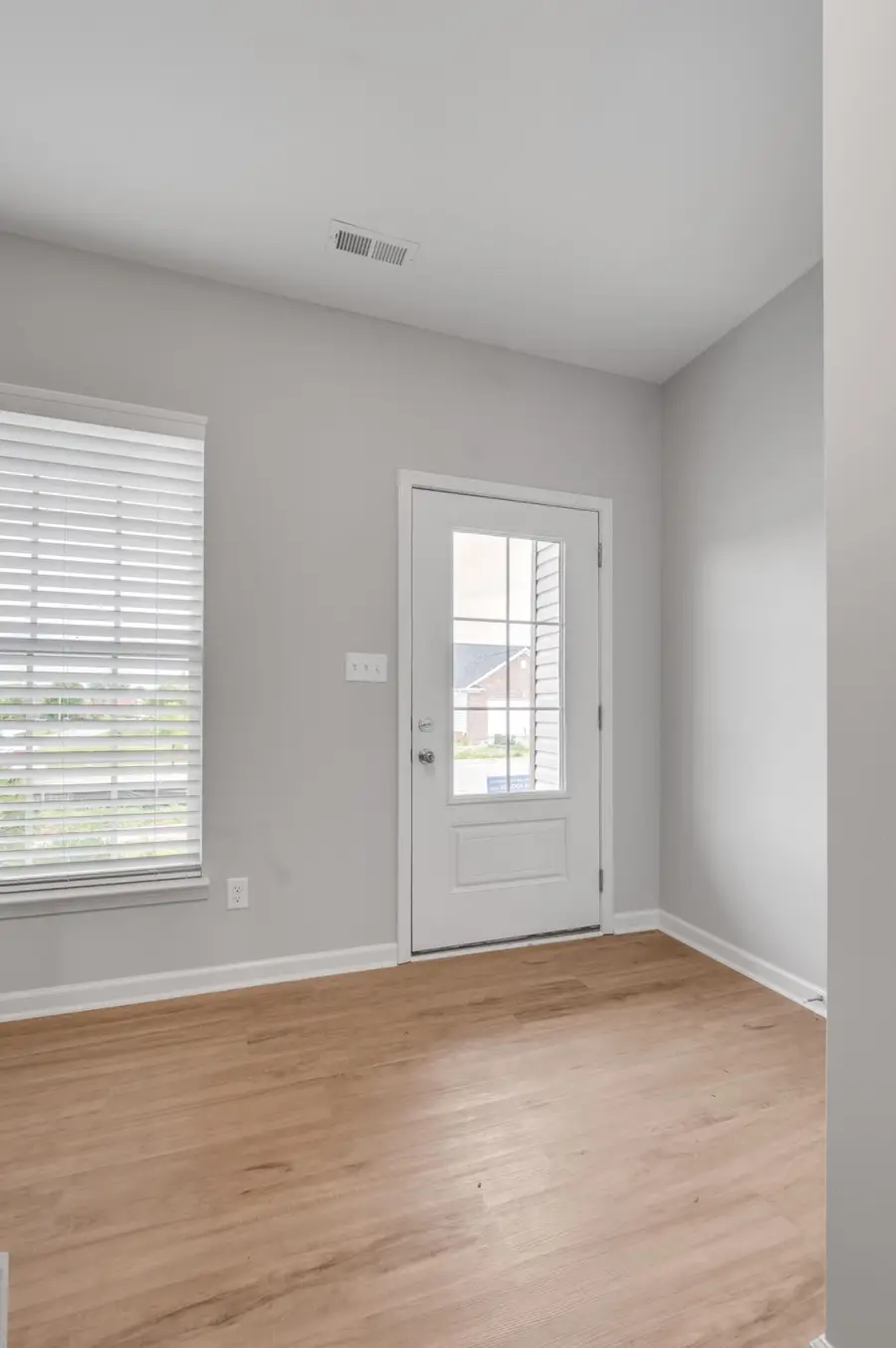 100 Linzi Way, Paris, KY 40361 - #2