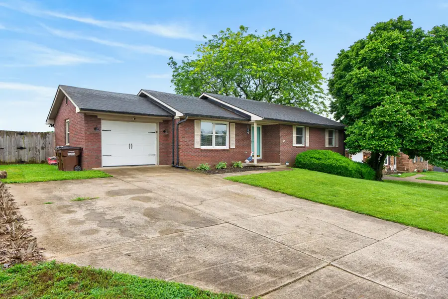 307 Castle Boulevard, Paris, KY 40361 - #3
