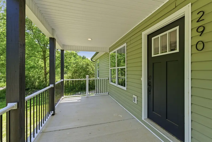 290 Walton Road, Irvine, KY 40336 - #3