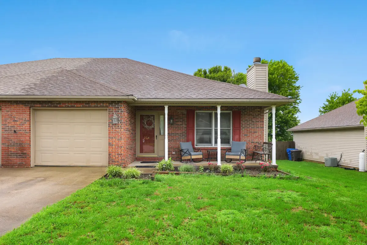 104 Bay Hill Drive, Winchester, KY 40391 - #1