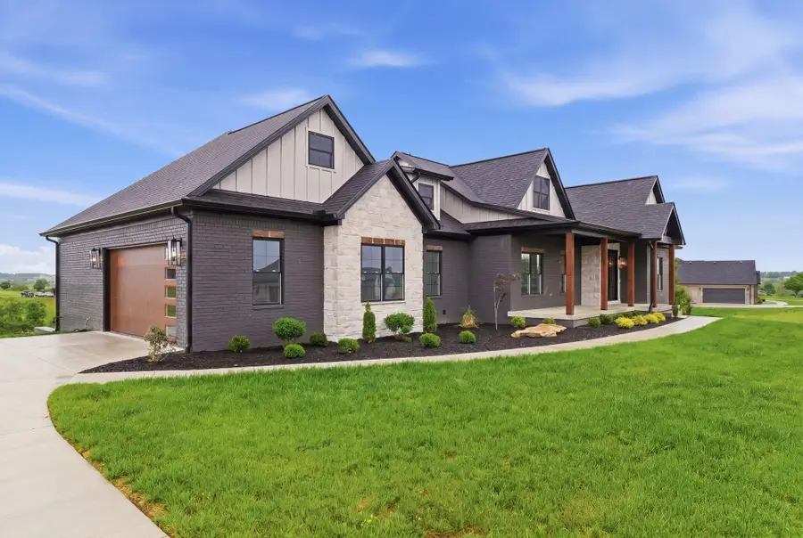 4107 Equestrian Way, Richmond, KY 40475 - #2