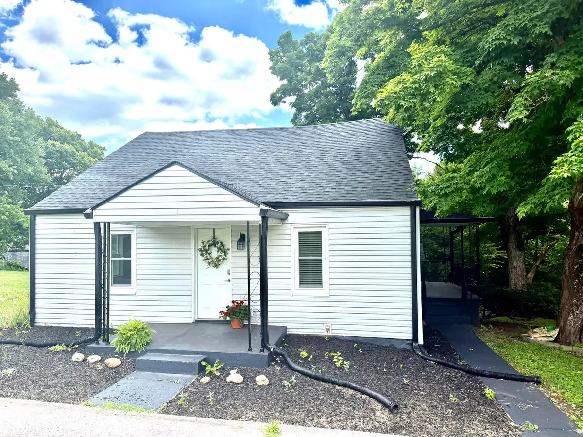 11625 Paint Lick Spur, Paint Lick, KY 40461 - #1
