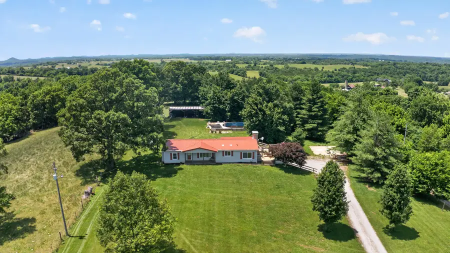 957 Cane Run Road, Springfield, KY 40069 - #2