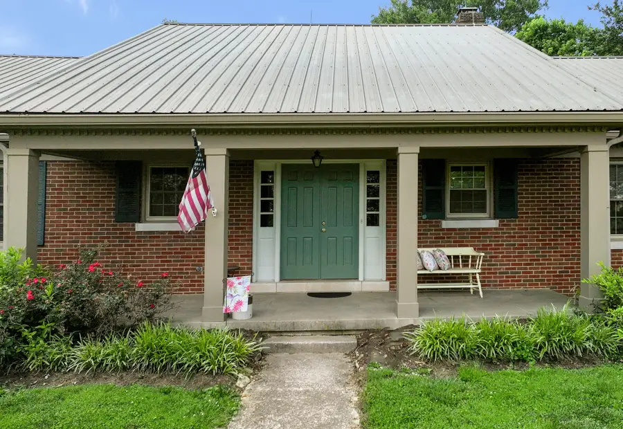 255 Shryocks Ferry Road, Versailles, KY 40383 - #3