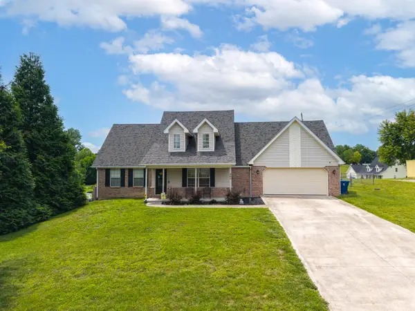 207 Clover Pointe Drive, Somerset, KY 42503