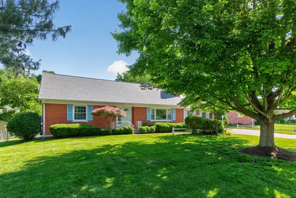 1685 Linstead Drive, Lexington, KY 40504