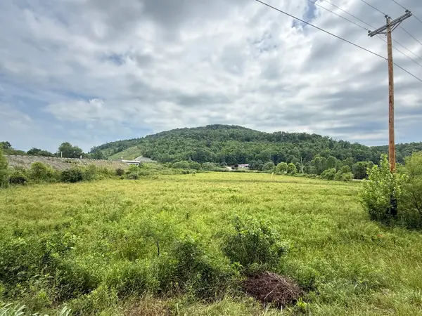 31 Hayes Creek Rd, Pine Knot, KY 42635
