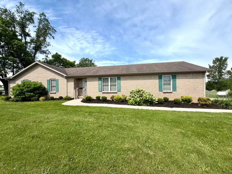 166 Secretariat Drive, Harrodsburg, KY 40330 - #3