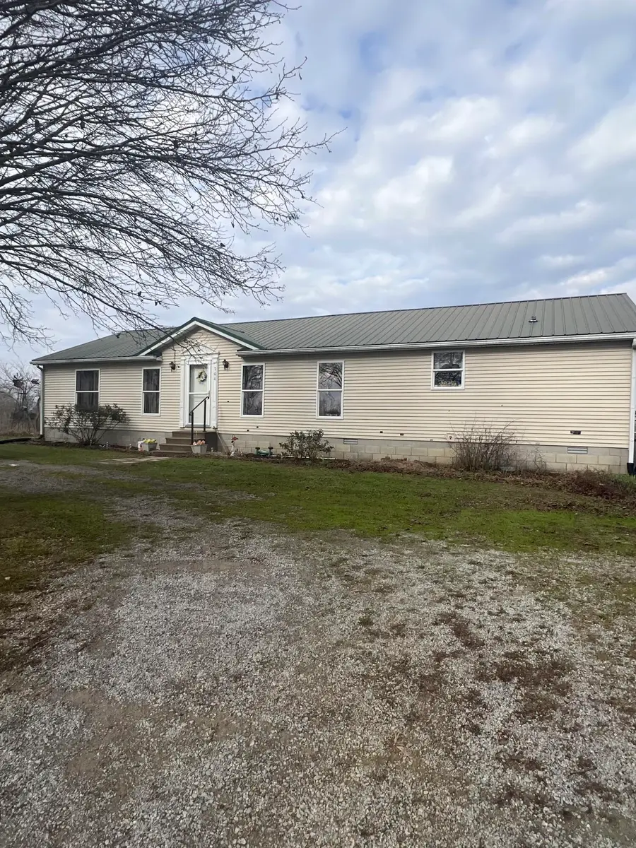 704 Cardwell Road, Harrodsburg, KY 40330 - #2