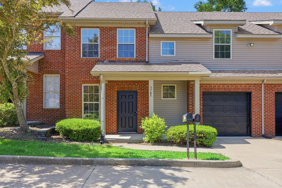 3705 Lochdale Terrace, Lexington, KY 40514 - #1