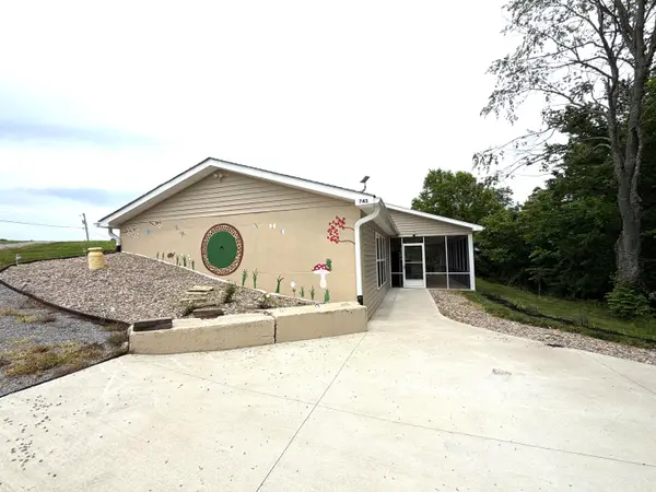 743 Keenon Road, Harrodsburg, KY 40330