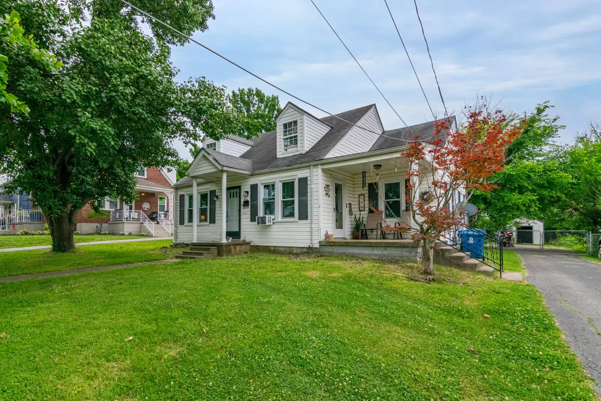632 Mooreland Avenue, Harrodsburg, KY 40330 - #1