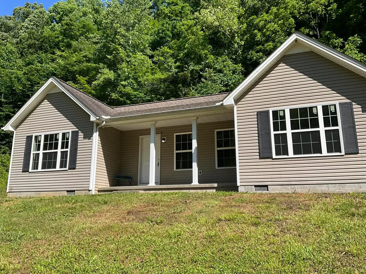 9285 Ky-1524, Manchester, KY 40962 - #1