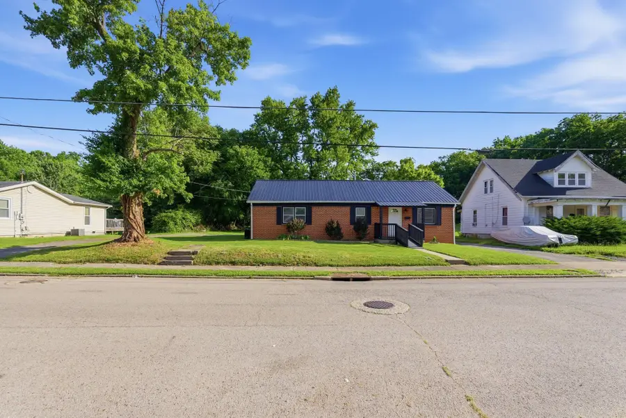 441 Russell Street, Danville, KY 40422 - #2