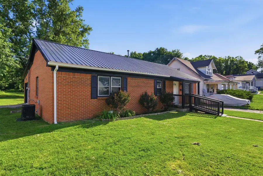 441 Russell Street, Danville, KY 40422 - #3