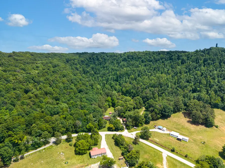 269 Strawberry Road, Monticello, KY 42633 - #2