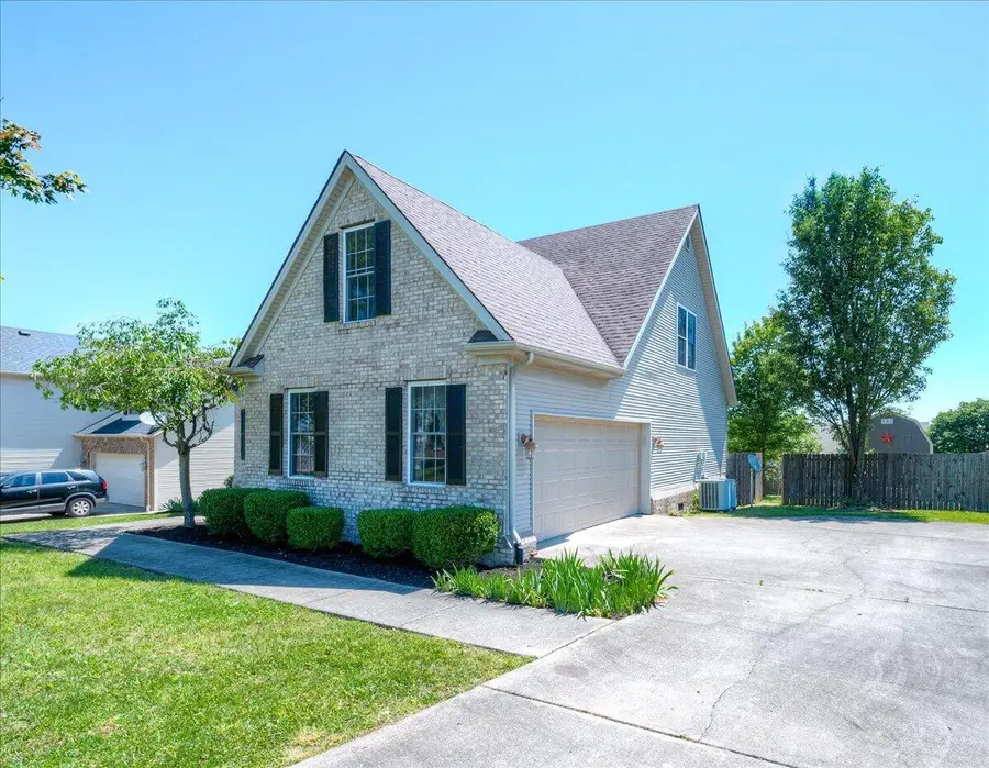305 Abbeywood Drive, Winchester, KY 40391 - #2
