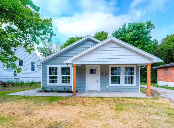 120 Elizabeth Street, Frankfort, KY 40601