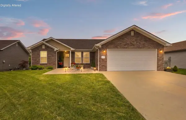 437 Middle Creek Way, Berea, KY 40403