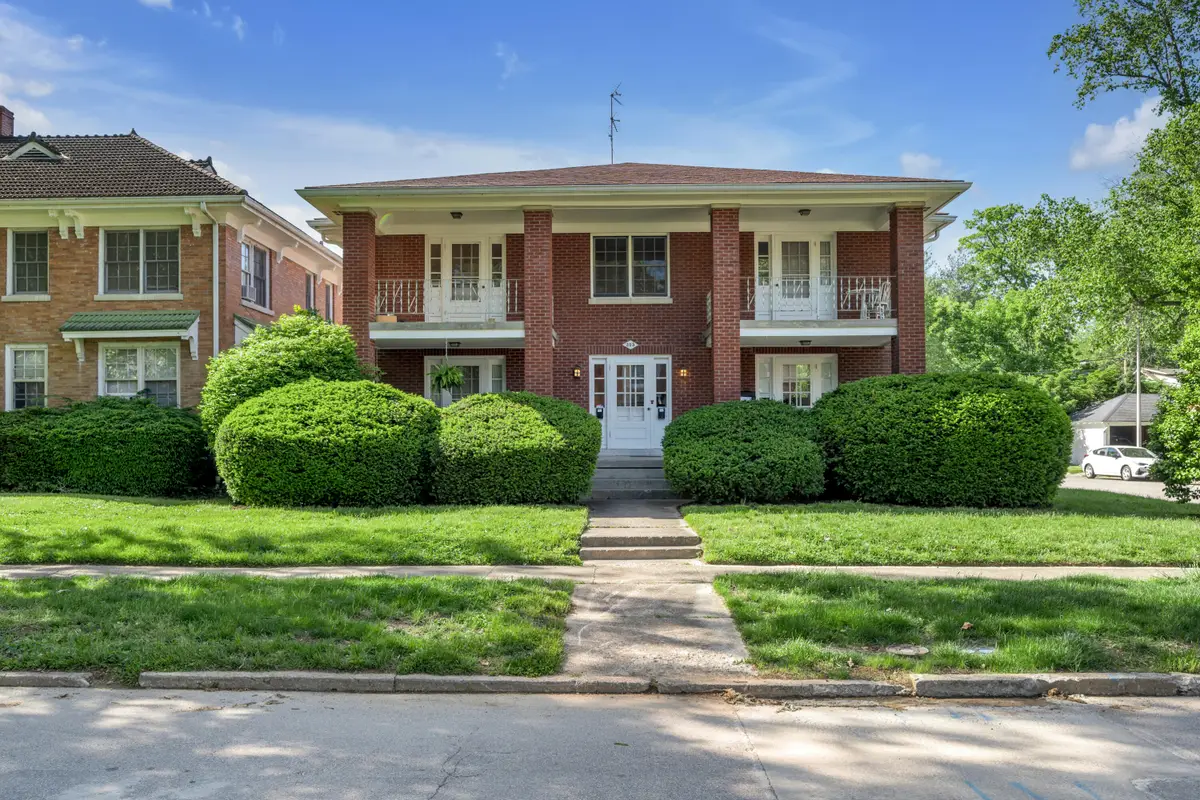 305 Sycamore Road, Lexington, KY 40502 - #1