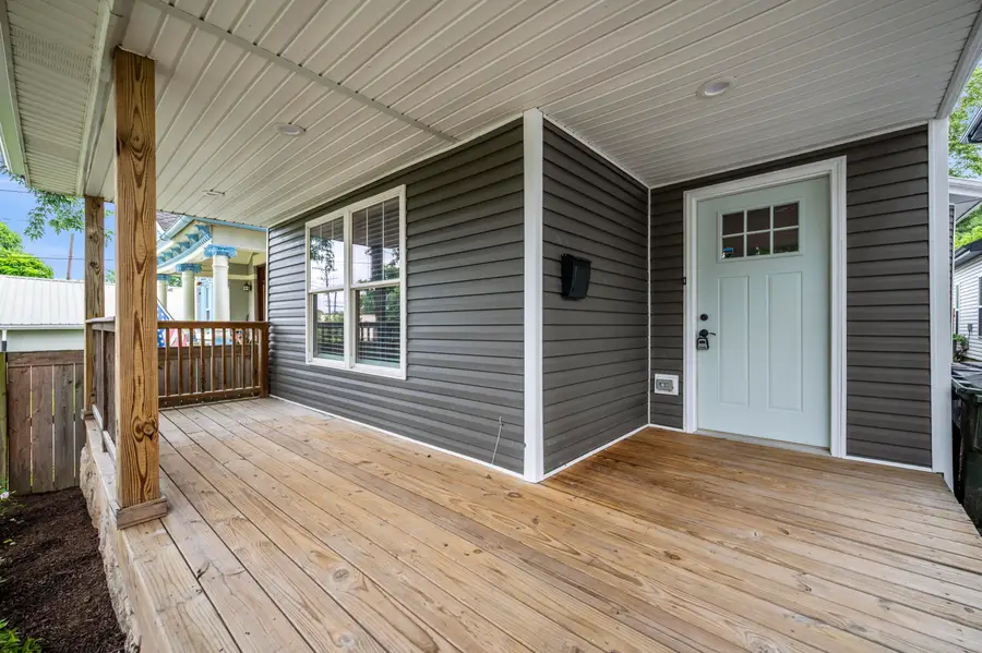 638 N Limestone, Lexington, KY 40508 - #2