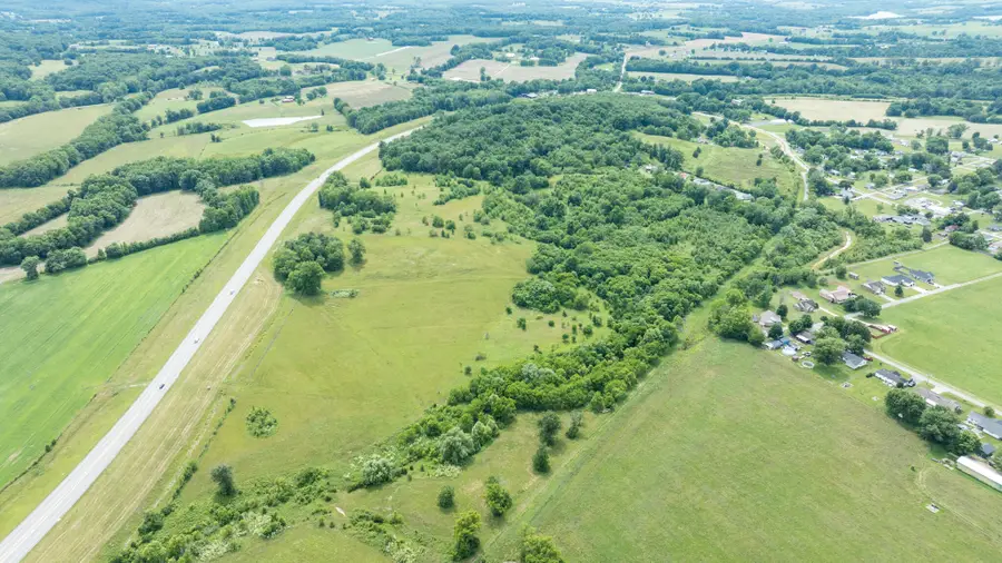 192 C Fletcher Lane, Crab Orchard, KY 40419 - #2
