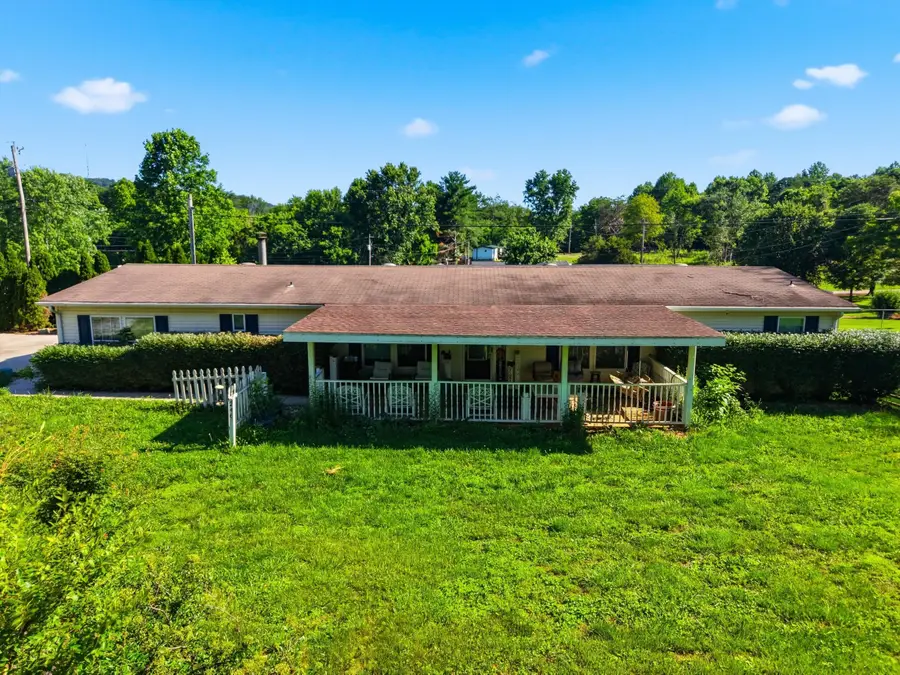 246 Briarwood Drive, Burnside, KY 42519 - #3