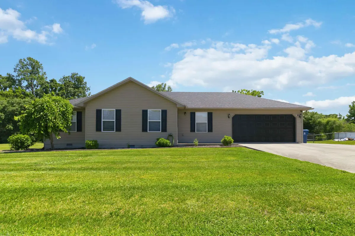 104 Canterbury Drive, Science Hill, KY 42553 - #1