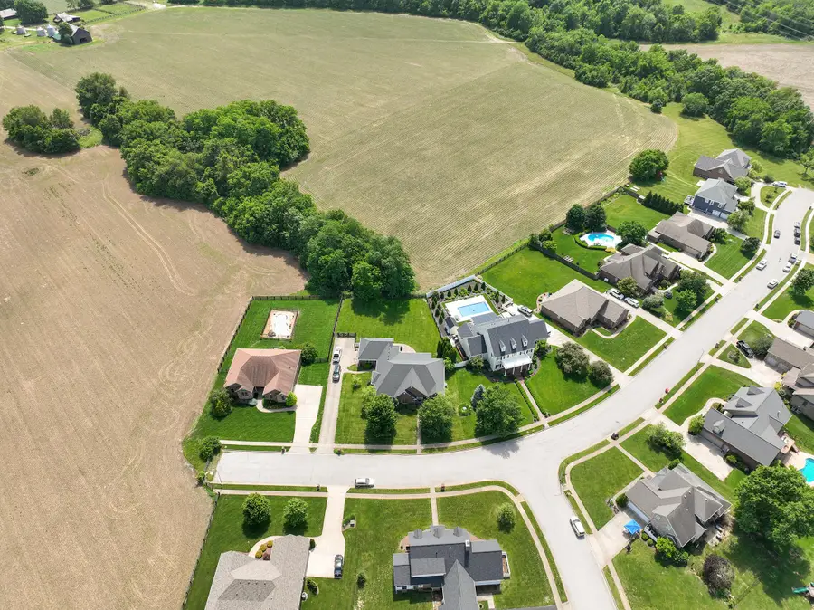 501 Hawthorne Drive, Nicholasville, KY 40356 - #3