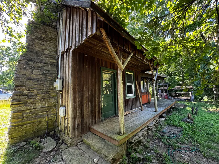 2971 Pottsville Road, Springfield, KY 40069 - #3