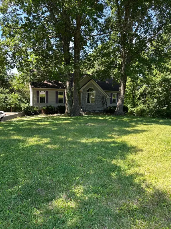 69 Hickory Woods Court, Taylorsville, KY 40071