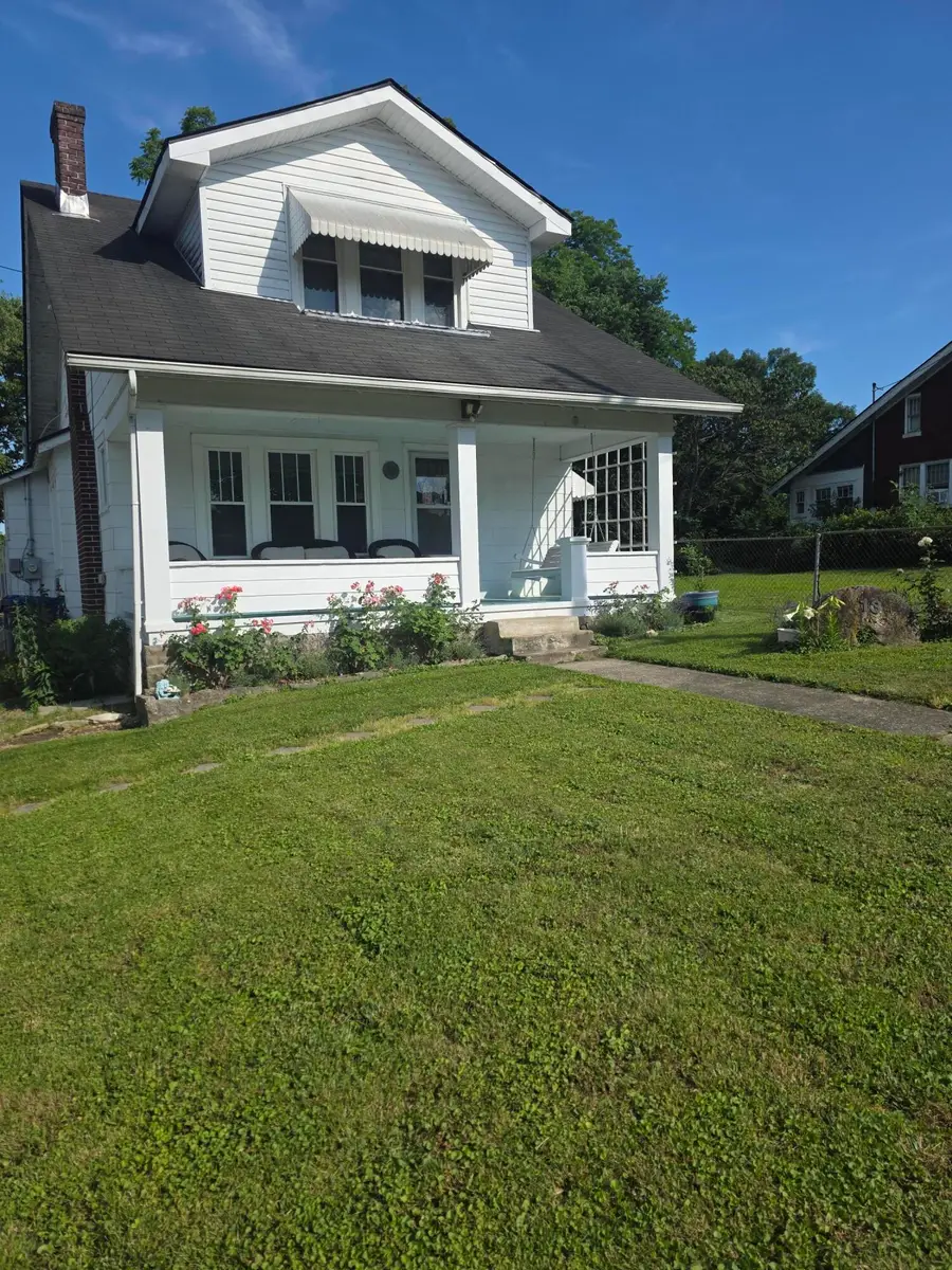 13 Long Avenue, Winchester, KY 40391 - #2