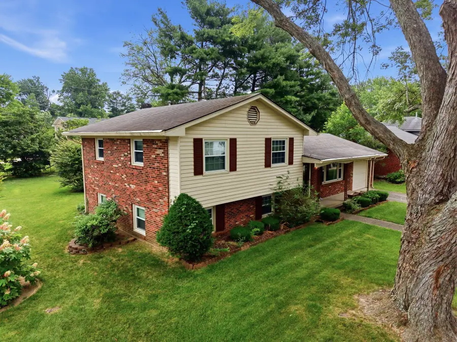 625 Cromwell Way, Lexington, KY 40503 - #2