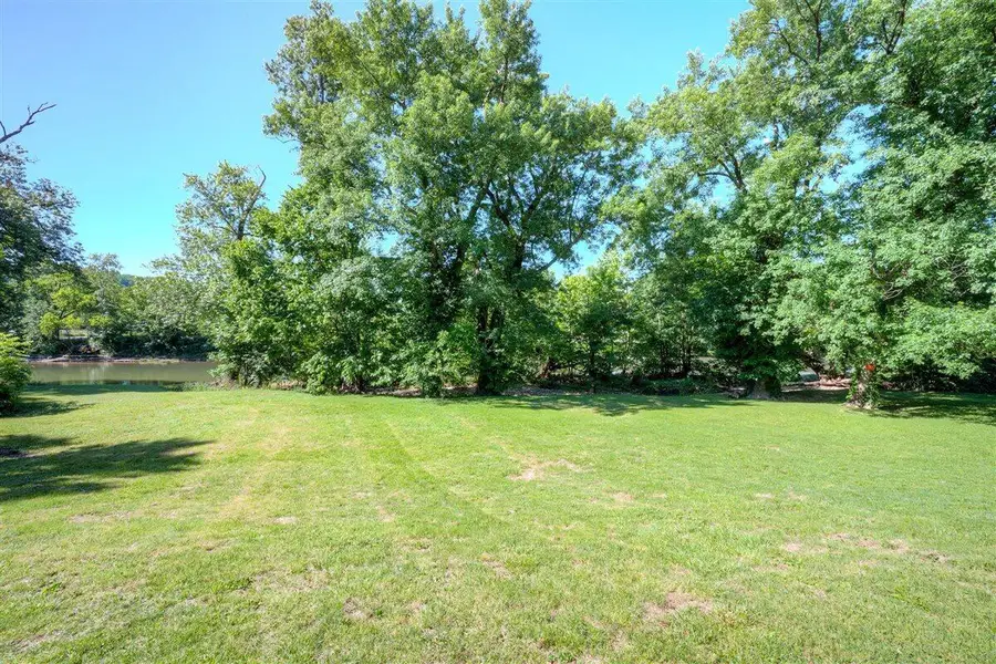 130 Schoolhouse Road, Frankfort, KY 40601 - #2