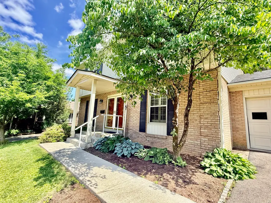 826 Glendover Cove, Lexington, KY 40502 - #2
