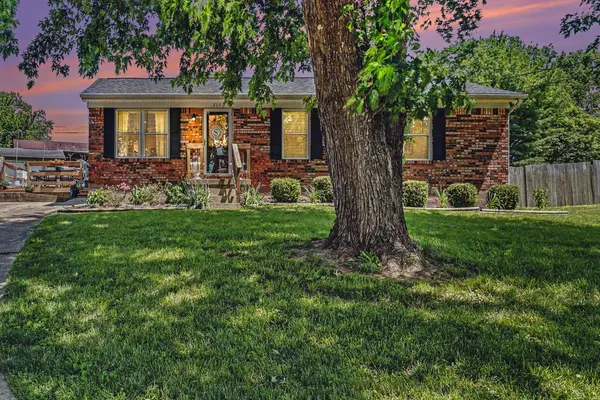229 Hill N Dell Road, Paris, KY 40361