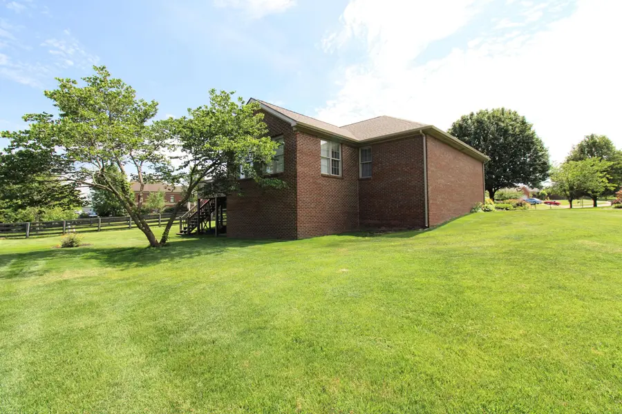 1143 Southern Hills Drive, Richmond, KY 40475 - #3