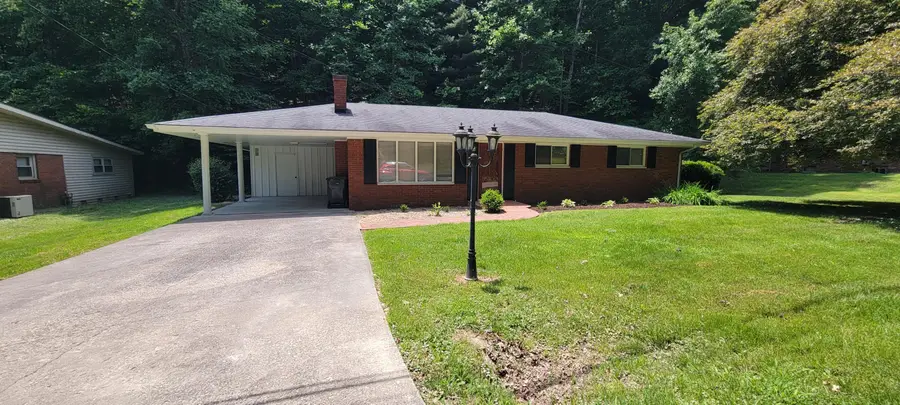 1217 Knapp Avenue, Morehead, KY 40351 - #2