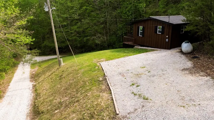 282 Major Wilhoit Road, Frenchburg, KY 40322 - #2