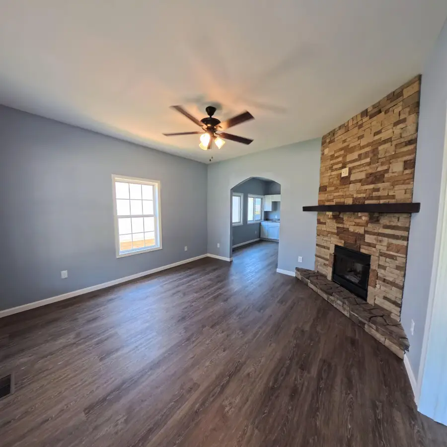 504 Cantrill Street, Irvine, KY 40336 - #3