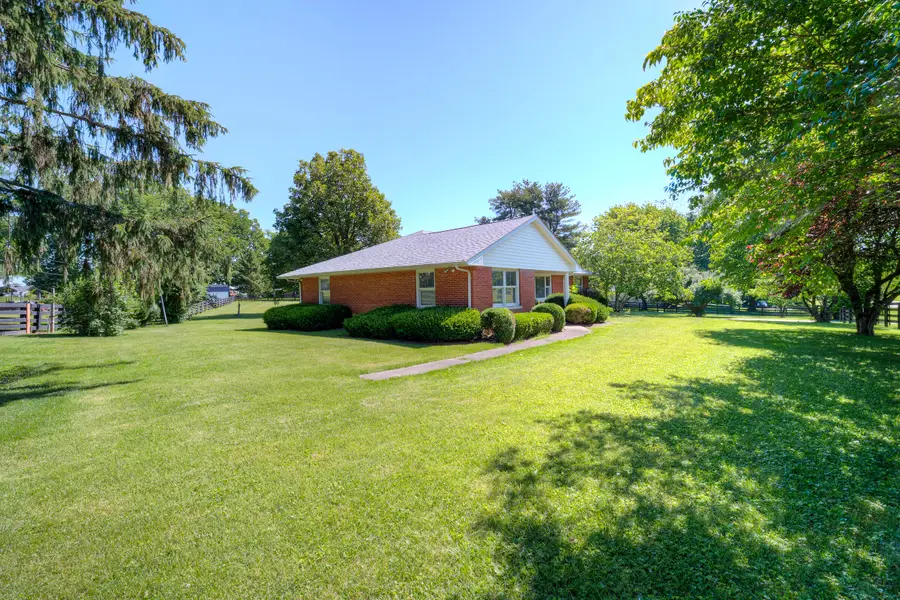 4861 Winchester Road, Lexington, KY 40509 - #2