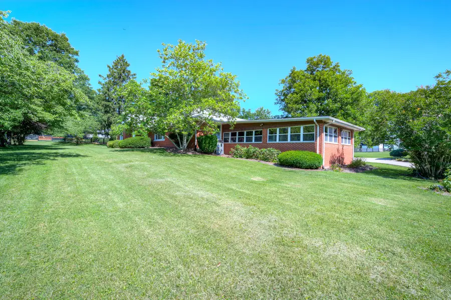 4861 Winchester Road, Lexington, KY 40509 - #3