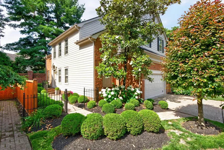 2932 Eastbrook Court, Lexington, KY 40502 - #2