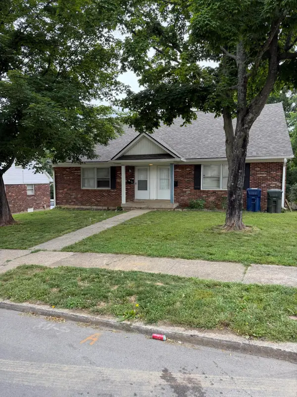 1108 Centre Parkway, Lexington, KY 40517