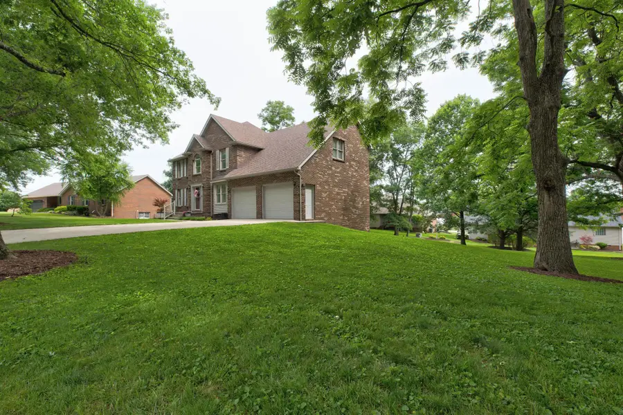 182 Chardonnay Court, Winchester, KY 40392 - #3