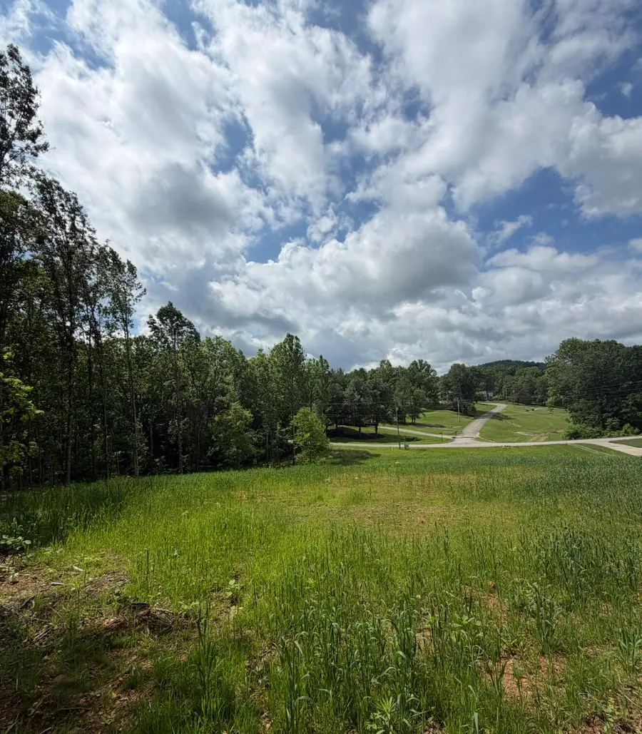 3803 Heather Way, Somerset, KY 42503 - #2