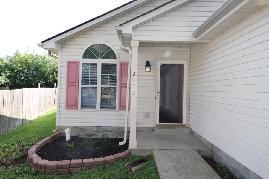 2012 Fairgrounds Court, Lexington, KY 40516 - #2